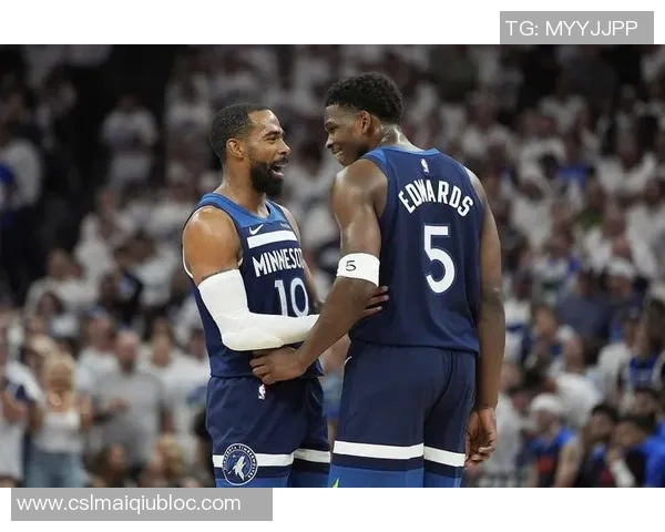 芬奇谈华子康利缺阵影响进攻强调持球决策选择是今日关键问题